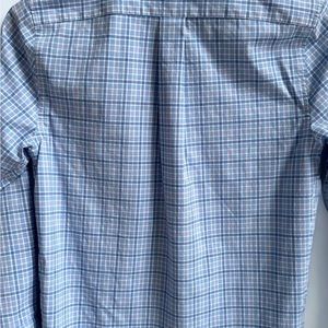 Vineyard vines button down size small 8-10